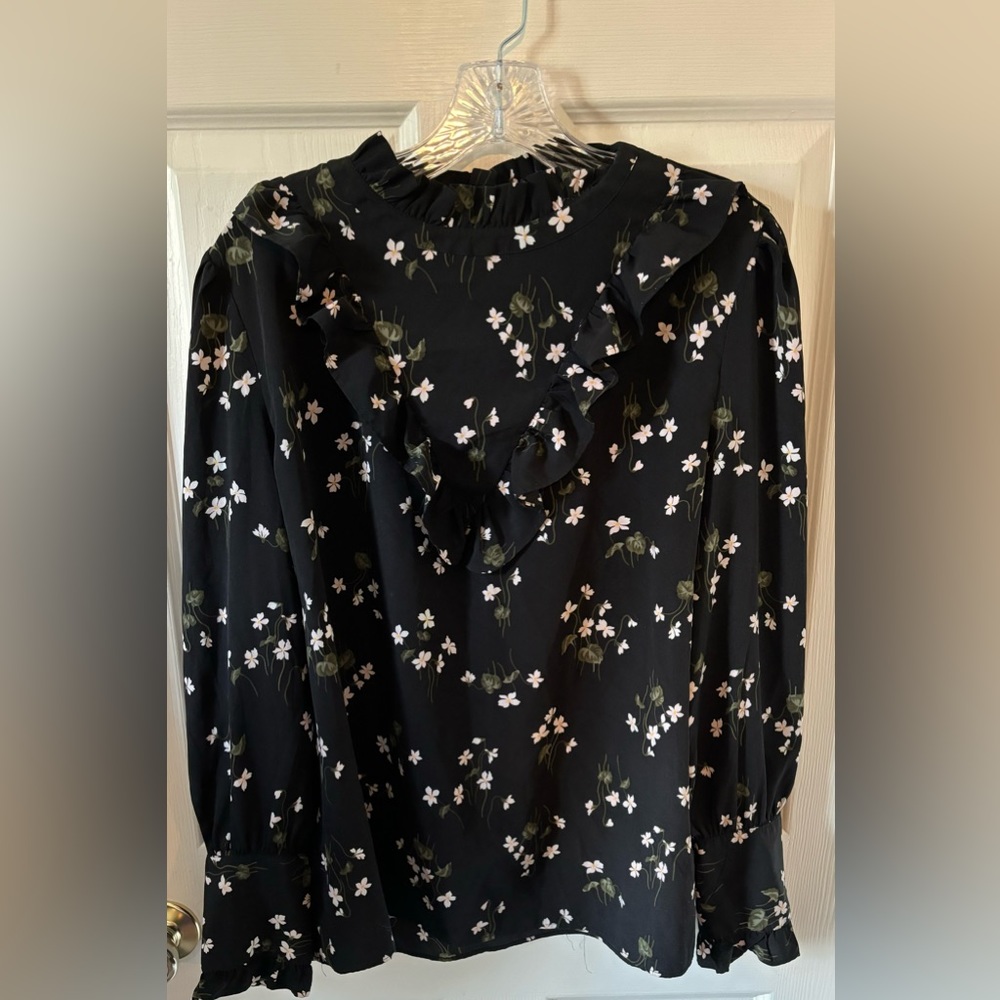 Ann Taylor floral top